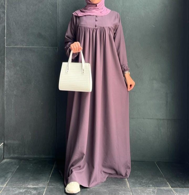 *Flowy Maxi Abaya*